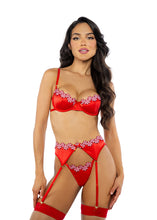 Load image into Gallery viewer, LI762 - Peppermint Kiss 3-Piece Garter Set
