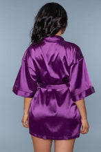 Load image into Gallery viewer, 1947 Getting Ready Robe
