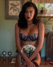 Load image into Gallery viewer, LI404 - 3pc Metallic Bra &amp; Garter Set
