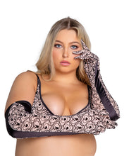 Load image into Gallery viewer, PBLI120 - Playboy Bunny Kiss Gloves
